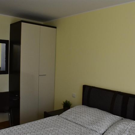 Apartment Vikroria - Halkova 5 ปราก ภายนอก รูปภาพ