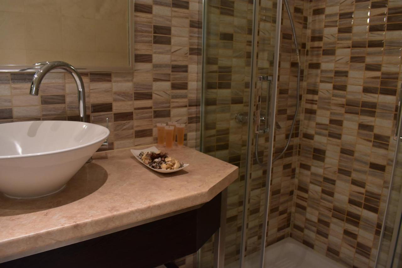 Apartment Vikroria - Halkova 5 ปราก ภายนอก รูปภาพ